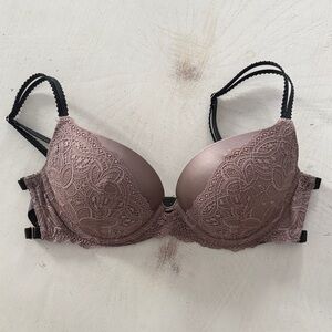 Victoria’s Secret Very Sexy Champagne and Strappy Lace Push-Up Bra 32DD 3/$40
